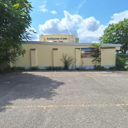 Appartement Groundfloor Monteurswohnung *